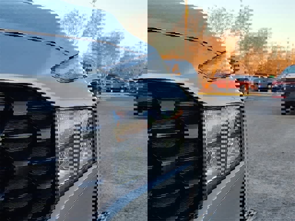 Used 2023 Hyundai Santa Fe SE w/ Cargo Package image 9