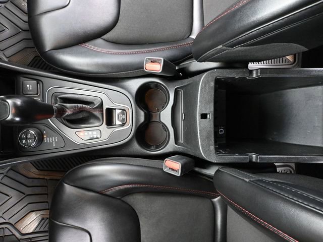Used 2022 Jeep Cherokee Trailhawk image 33
