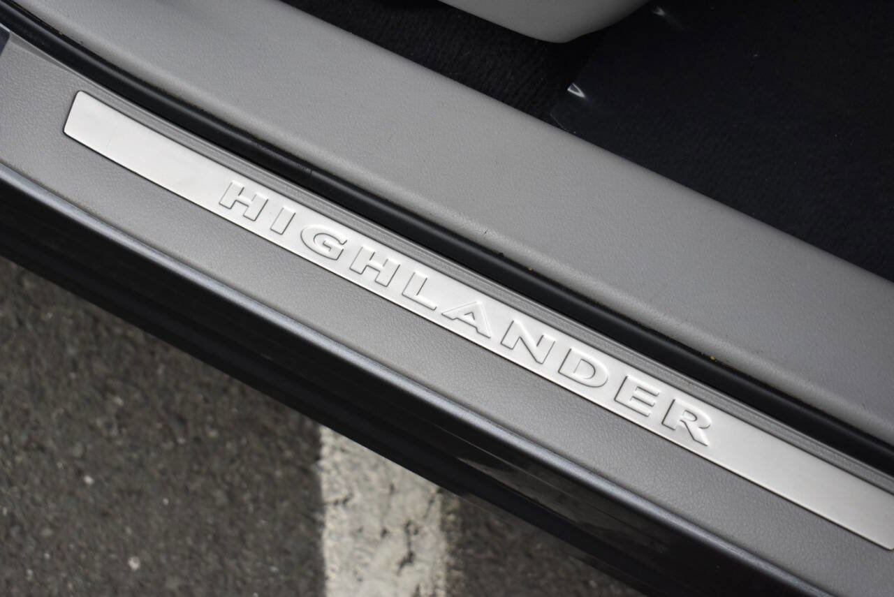 Used 2012 Toyota Highlander Limited image 63