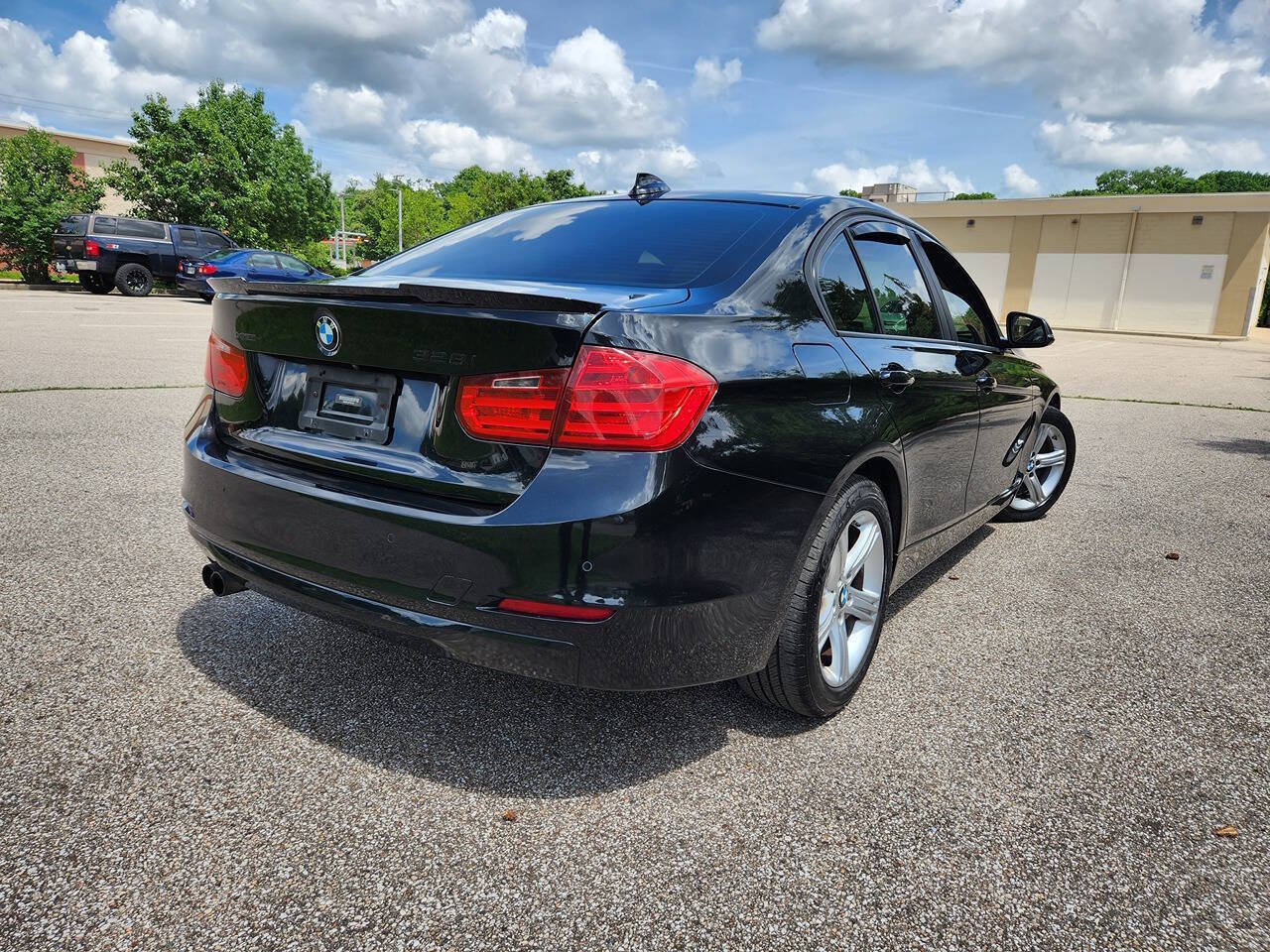 Used 2015 BMW 328i xDrive Sedan AWD/4WD image 31