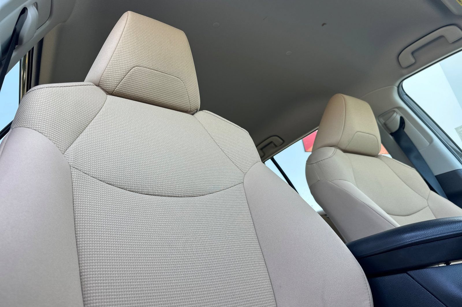 Certified 2022 Toyota RAV4 LE AWD/4WD image 20