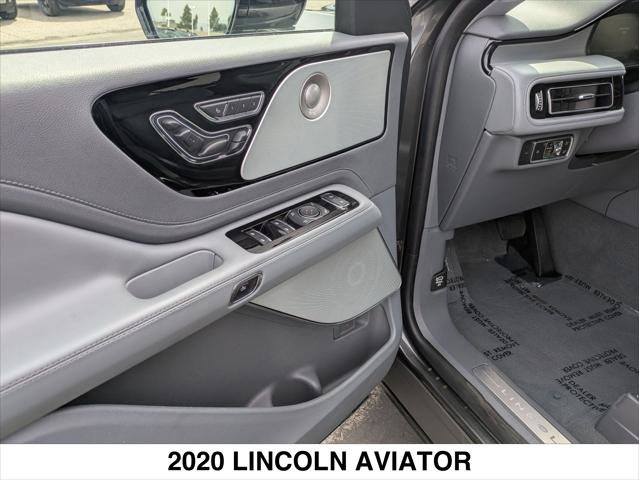 Certified 2020 Lincoln Aviator Reserve w/ Equipment Group 201A image 11