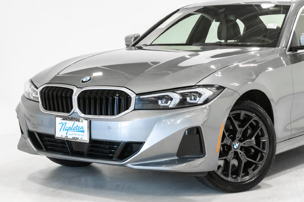 Used 2026 BMW 330i xDrive Sedan AWD/4WD image 2