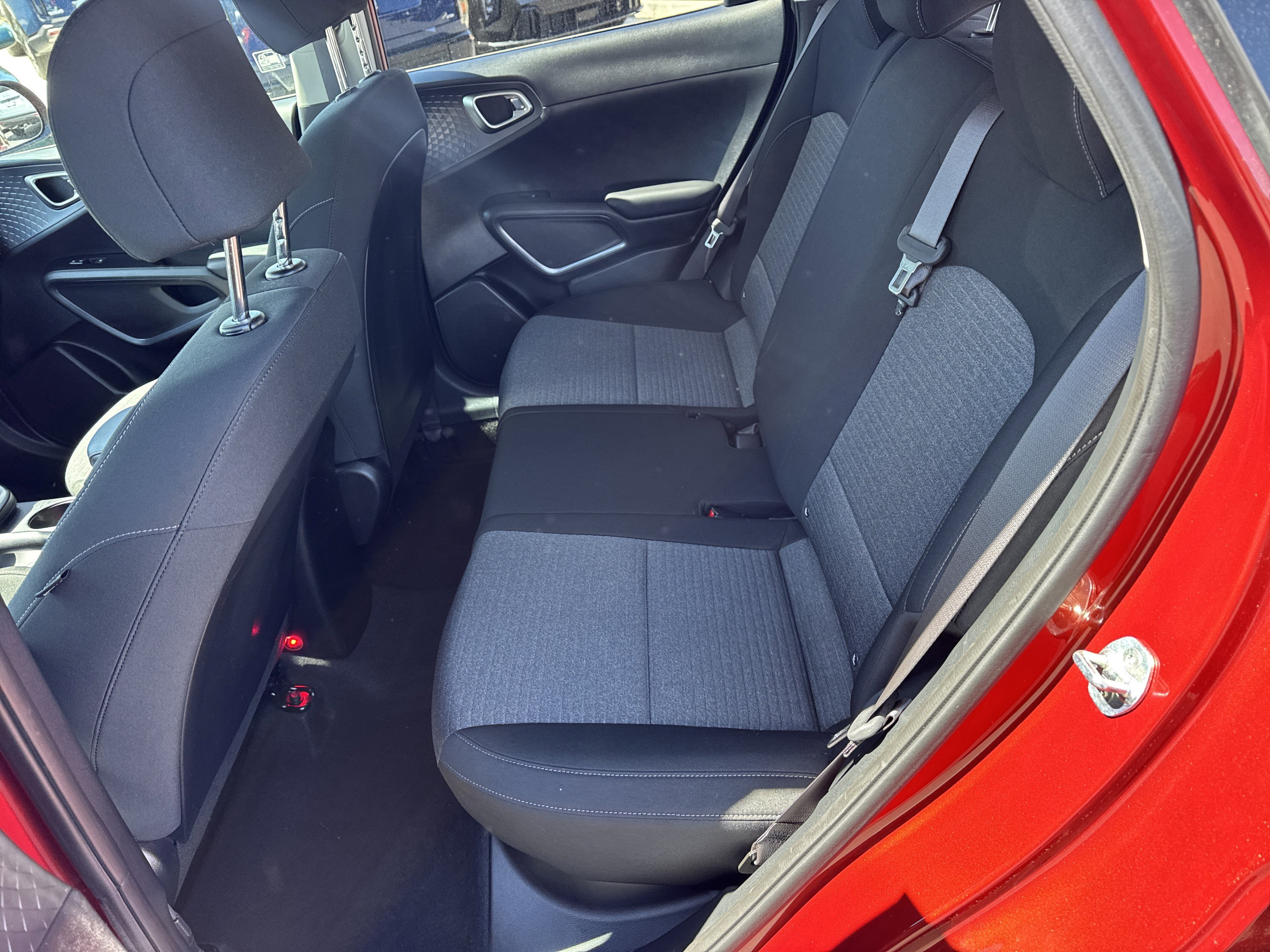 Used 2021 Kia Soul S image 20