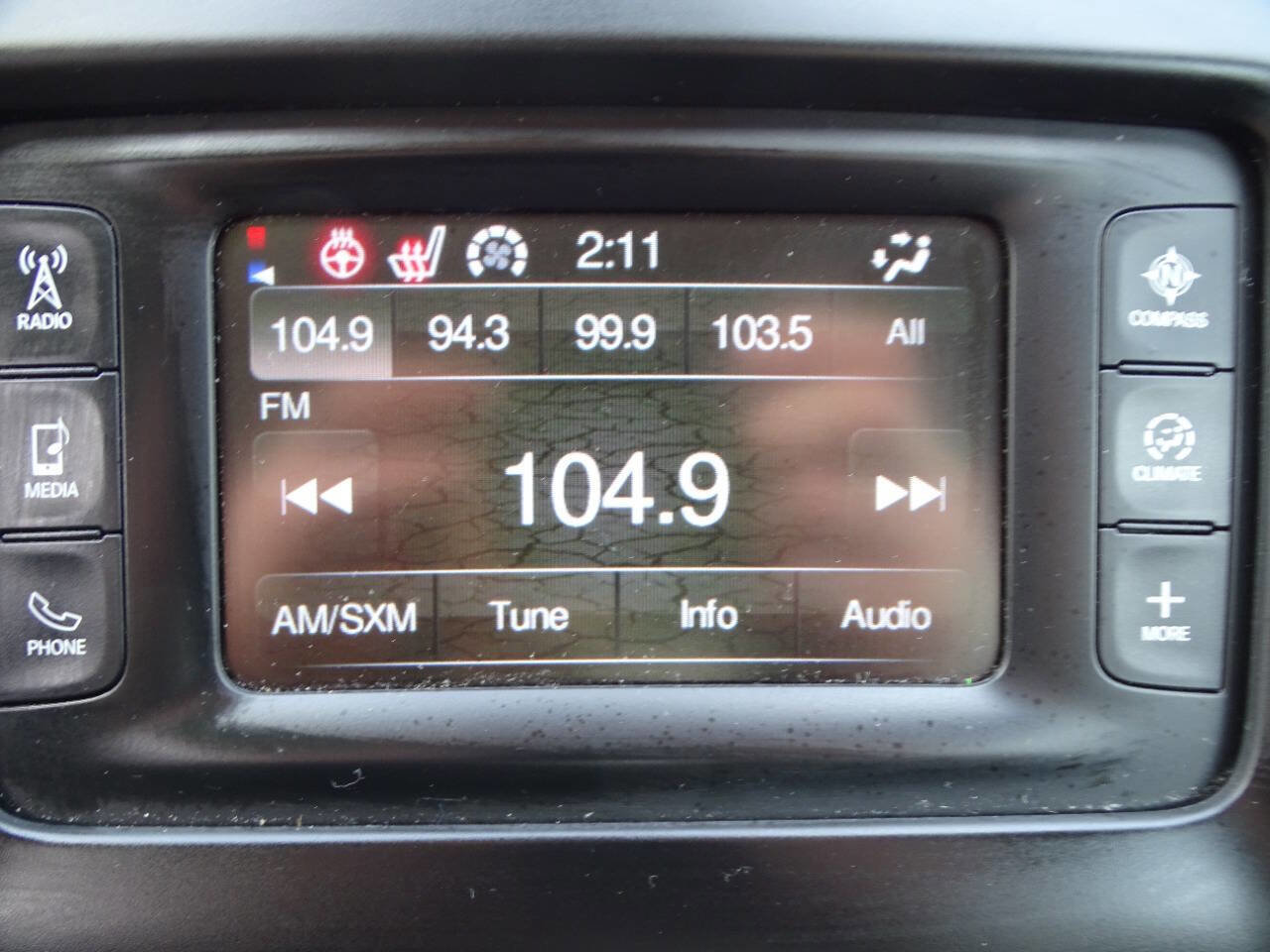 Used 2018 Jeep Cherokee Sport w/ Cold Weather Group AWD/4WD image 18