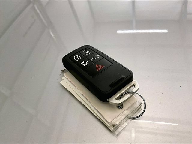 Used 2018 Volvo S60 T5 Inscription AWD/4WD image 9