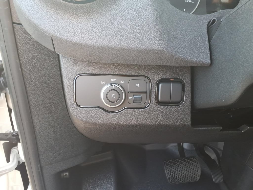 New 2026 Mercedes-Benz Sprinter 2500 image 17