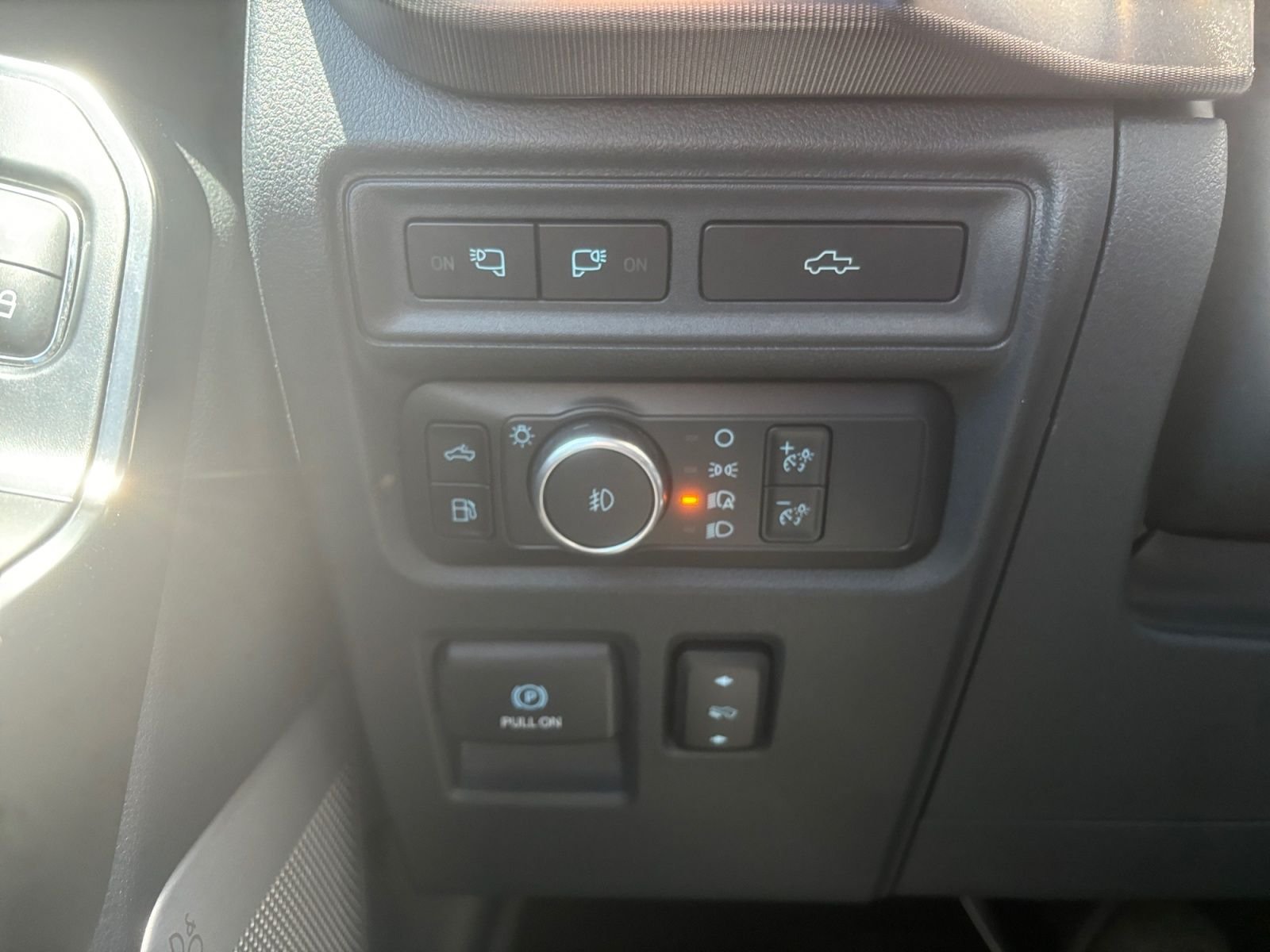 Used 2022 Ford F150 Platinum w/ Equipment Group 701A High AWD/4WD image 21