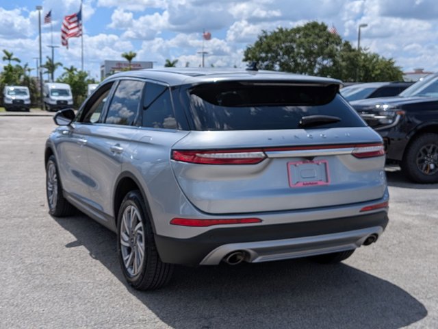 Used 2023 Lincoln Corsair FWD image 7