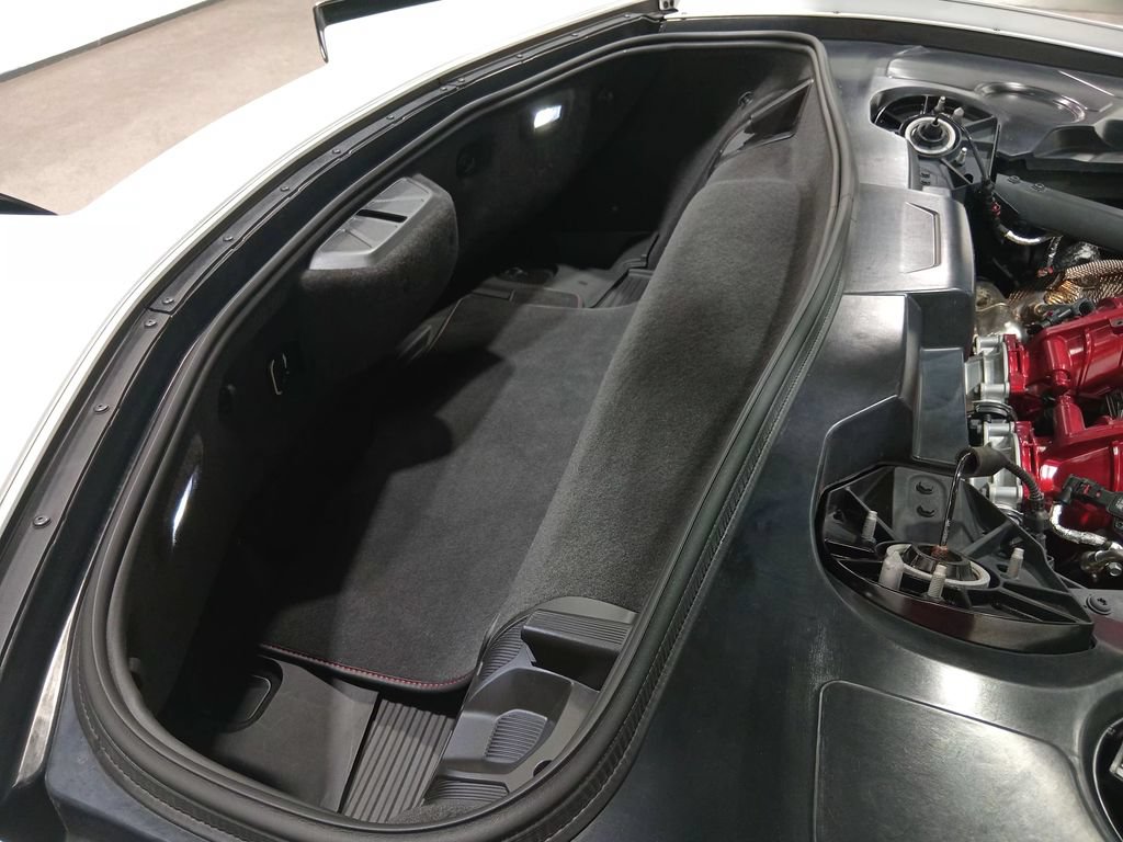 Used 2025 Chevrolet Corvette Z06 RWD image 8