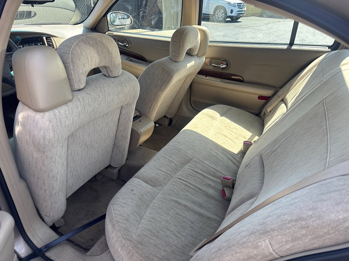 Used 2005 Buick Le Sabre Custom image 6