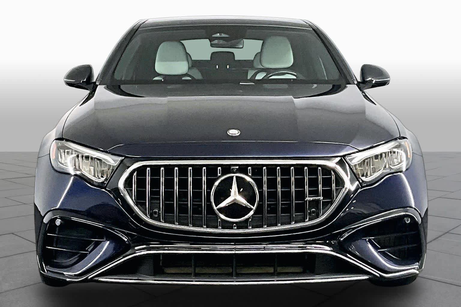 New 2026 Mercedes-Benz E 53 AMG e 4MATIC Sedan image 3