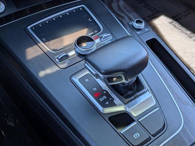 Used 2020 Audi Q5 Prestige w/ Prestige Package AWD/4WD image 12