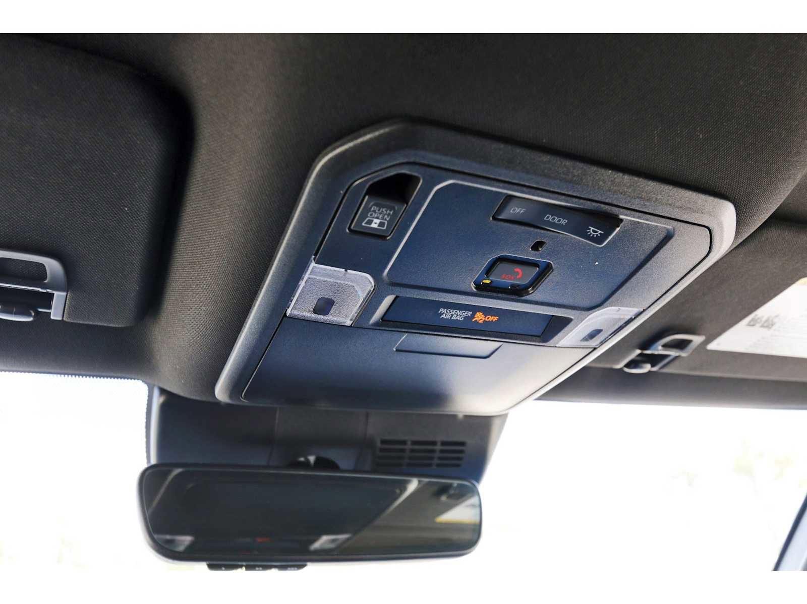 Used 2024 Toyota Tacoma TRD Sport w/ TRD Sport Upgrade Package image 21