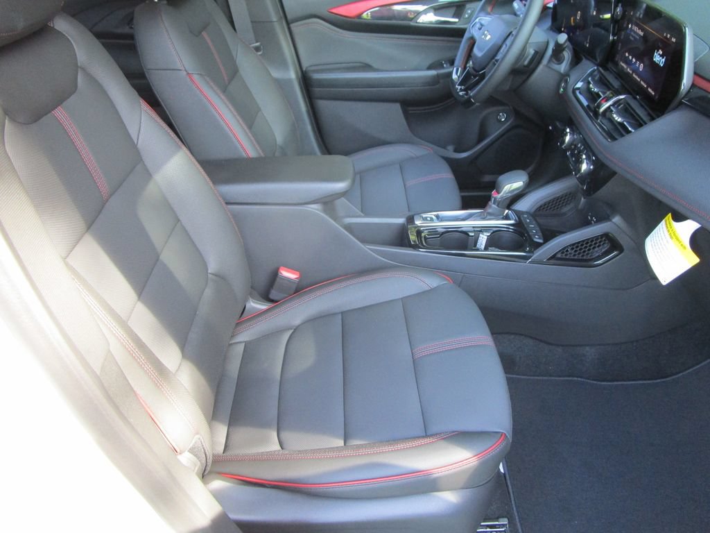 New 2026 Chevrolet TrailBlazer RS w/ Convenience Package FWD image 25