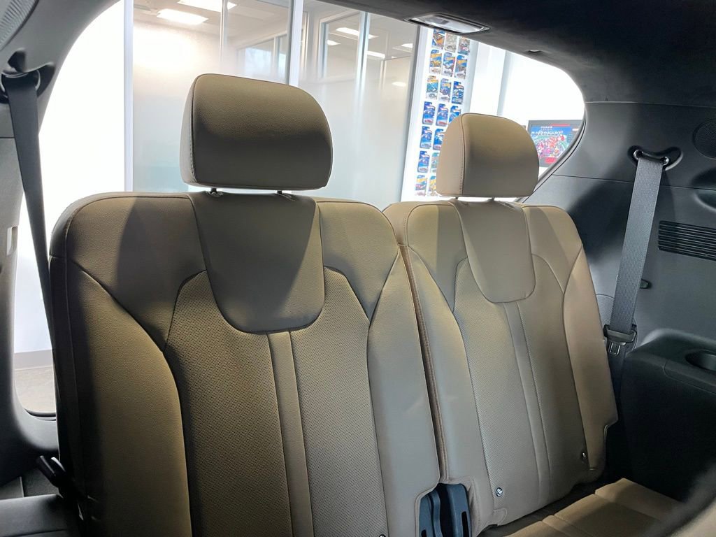 New 2026 Kia Sorento SX Prestige w/ Olive Brown Leather Package image 27