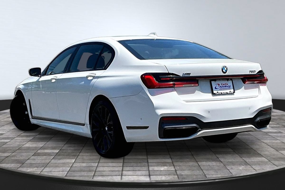 Used 2021 BMW 750i xDrive w/ M Sport Package AWD/4WD image 7