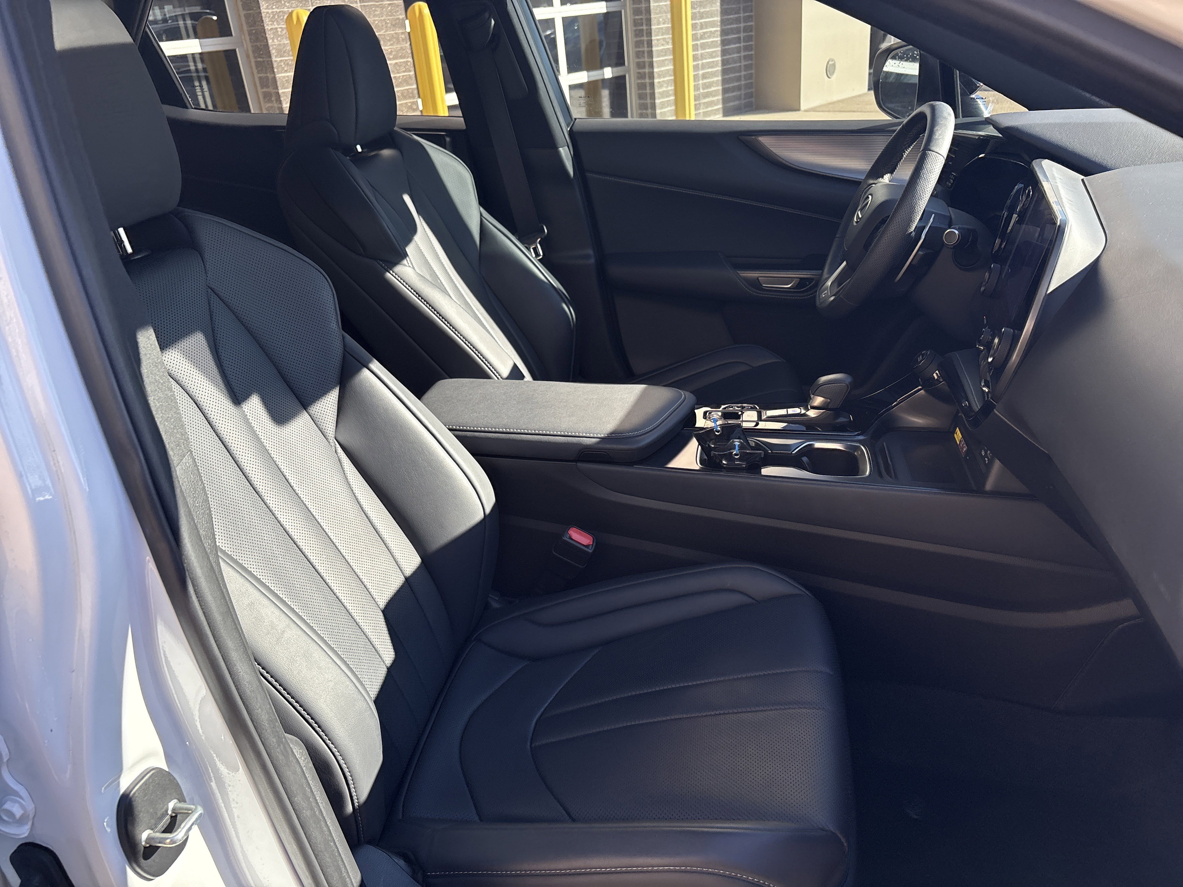 Used 2024 Lexus NX 350 F Sport image 33