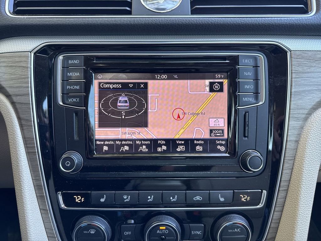 Used 2016 Volkswagen Passat 1.8T SE image 22