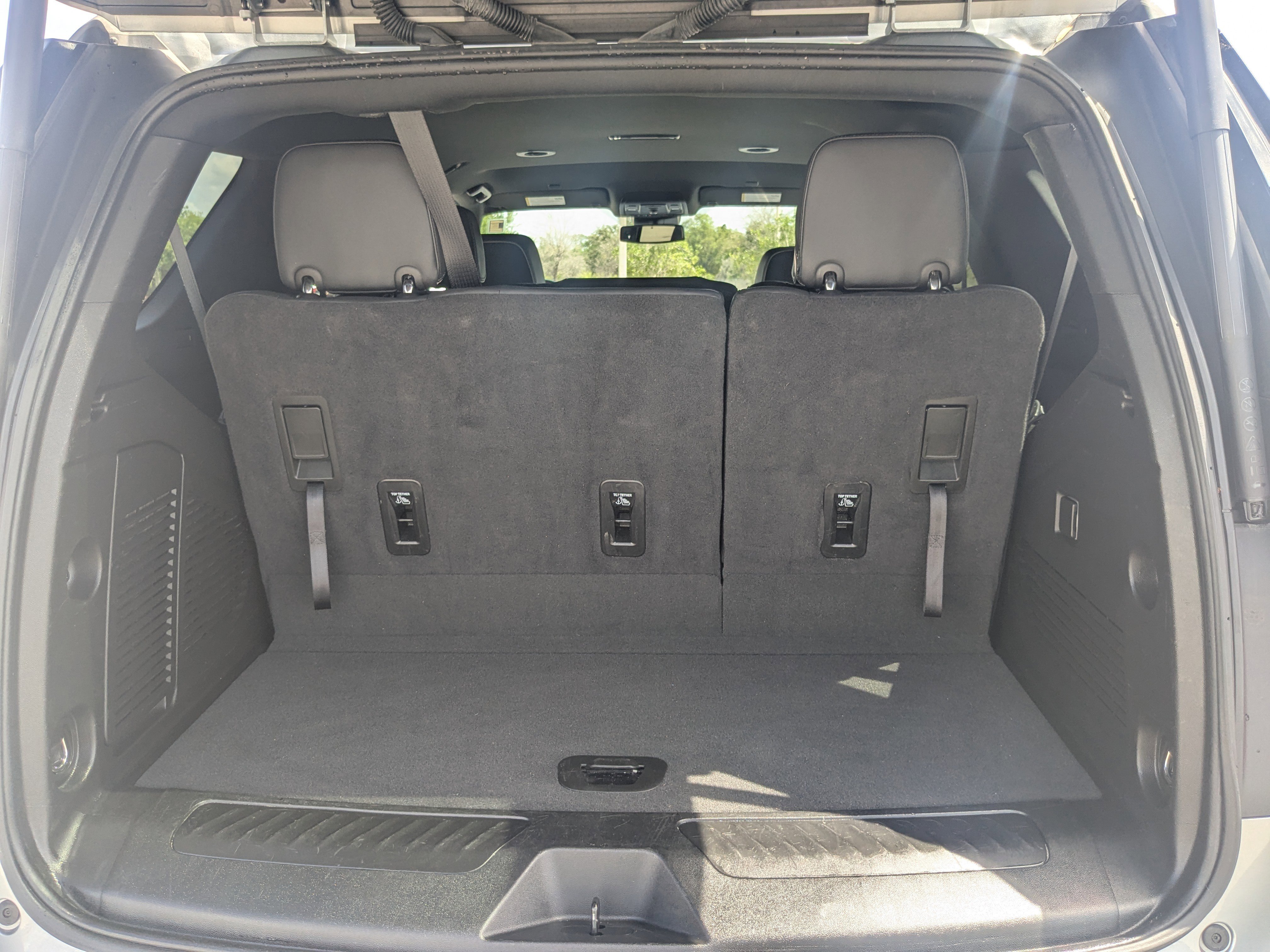 Used 2024 GMC Yukon SLT image 15