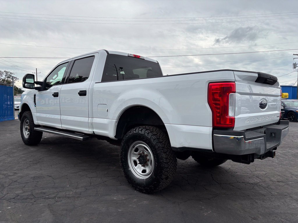 Used 2018 Ford F350 XLT w/ FX4 4x4 Off Road Package image 6
