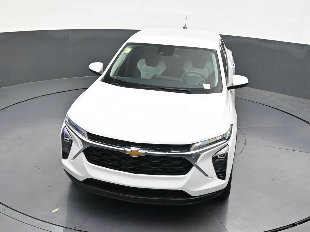 Used 2024 Chevrolet Trax LS w/ LS Convenience Package FWD image 22