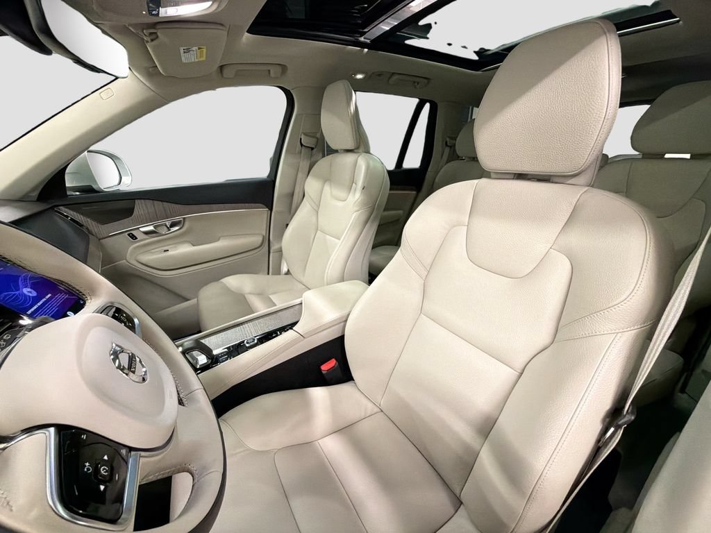 Used 2024 Volvo XC90 B6 Plus w/ Protection Package Premier AWD/4WD image 5