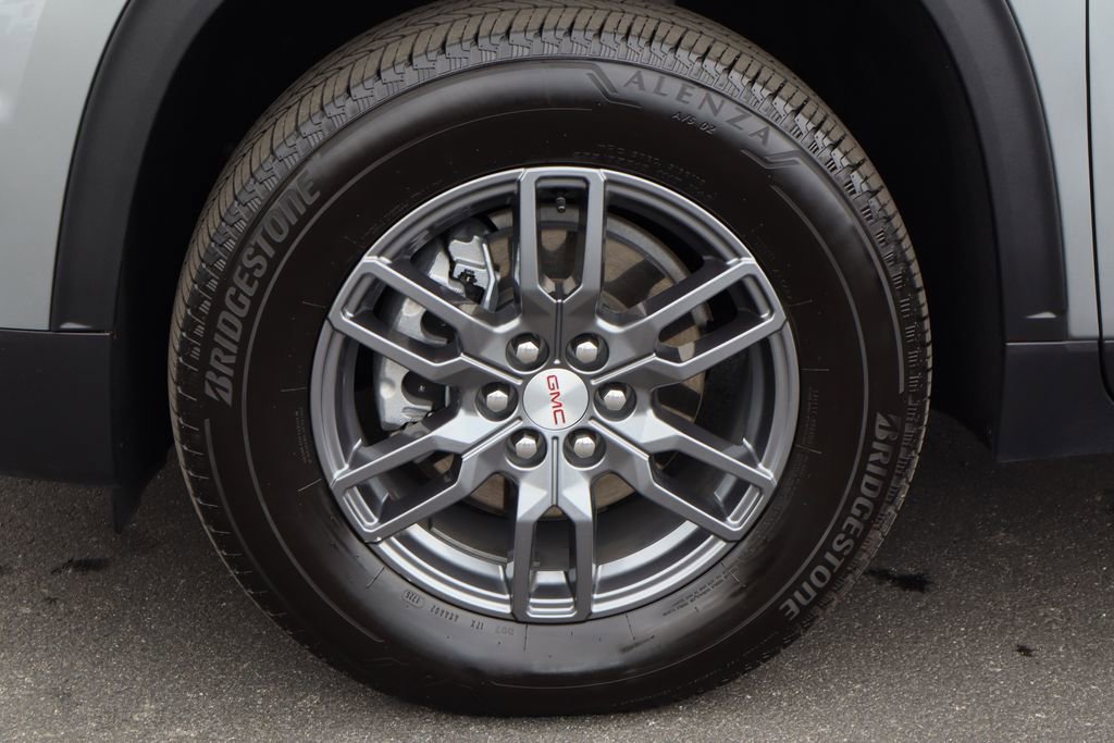 Certified 2025 GMC Acadia Elevation FWD image 34