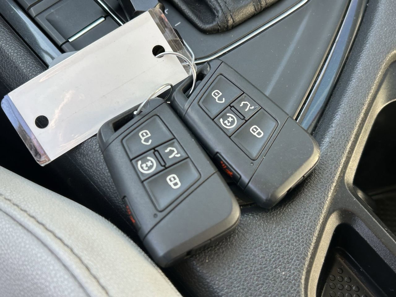 Used 2019 Volkswagen Tiguan SEL image 10