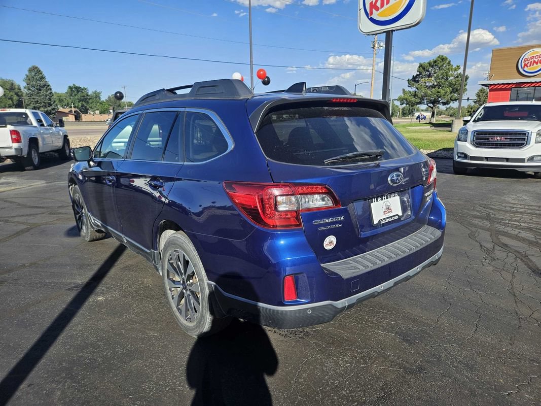 Used 2017 Subaru Outback 2.5i Limited AWD/4WD image 6