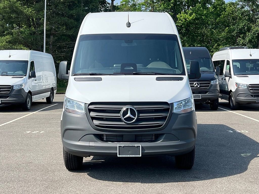New 2025 Mercedes-Benz Sprinter 2500 image 6