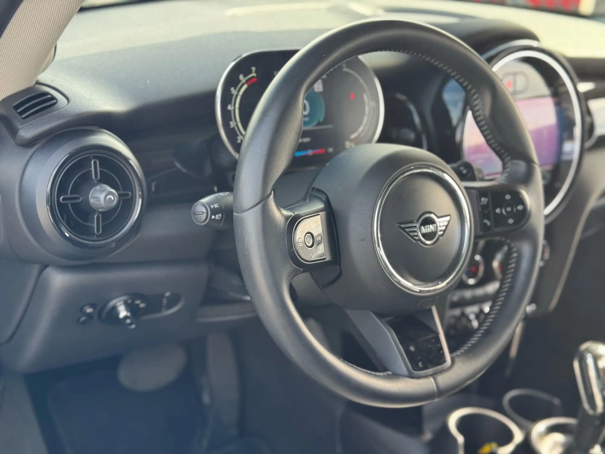 Used 2022 MINI Cooper S FWD image 20