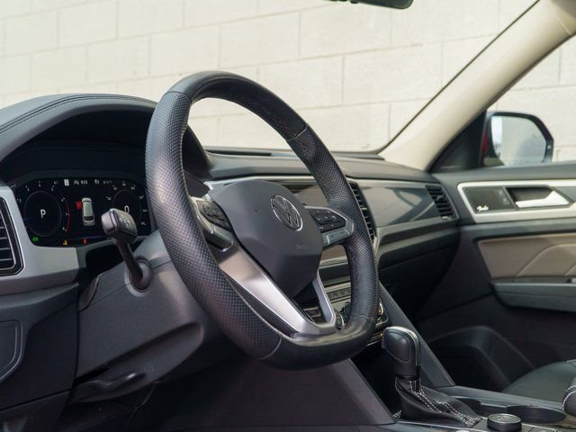 Used 2023 Volkswagen Atlas SEL Premium image 4