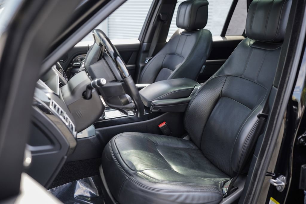 Used 2019 Land Rover Range Rover HSE AWD/4WD image 20