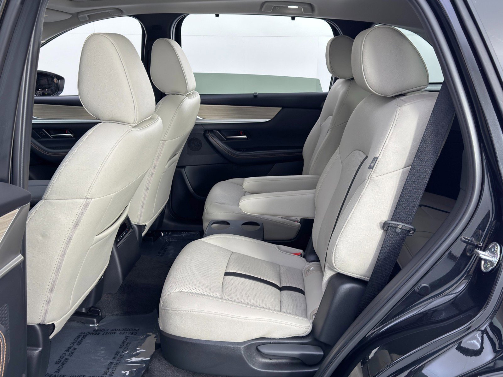 Used 2025 MAZDA CX-90 Plug-In Hybrid w/Premium Sport image 47