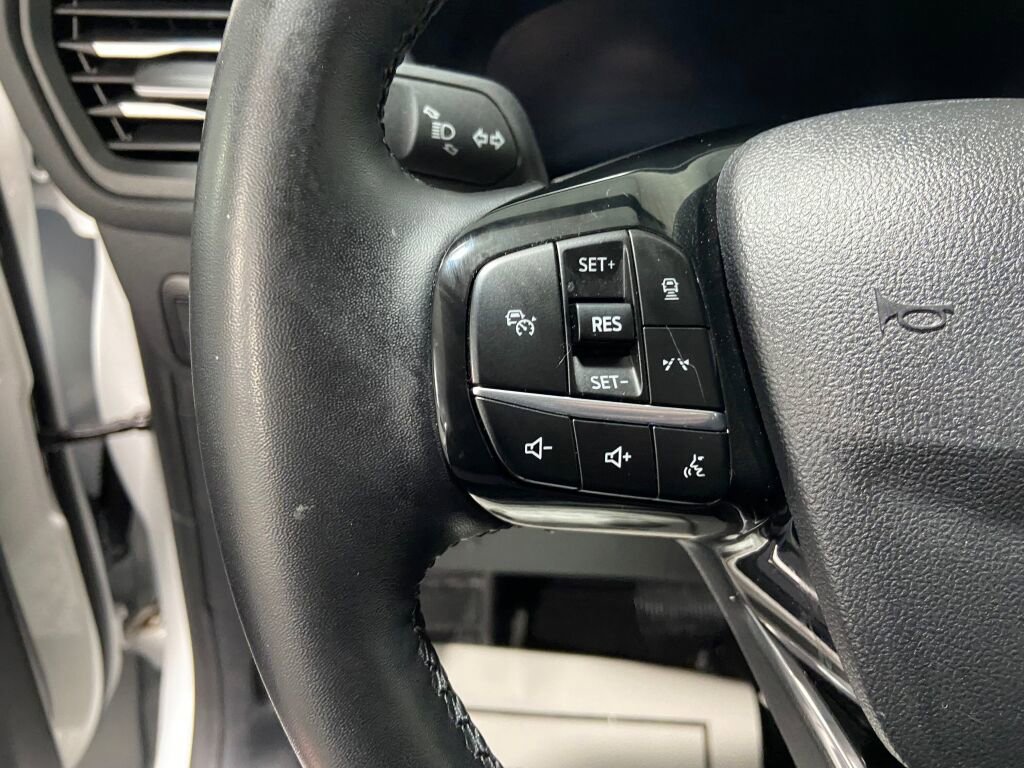 Used 2024 Ford Escape Platinum image 16