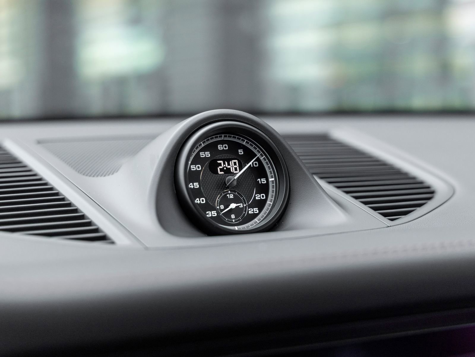 New 2026 Porsche Macan S AWD/4WD image 31