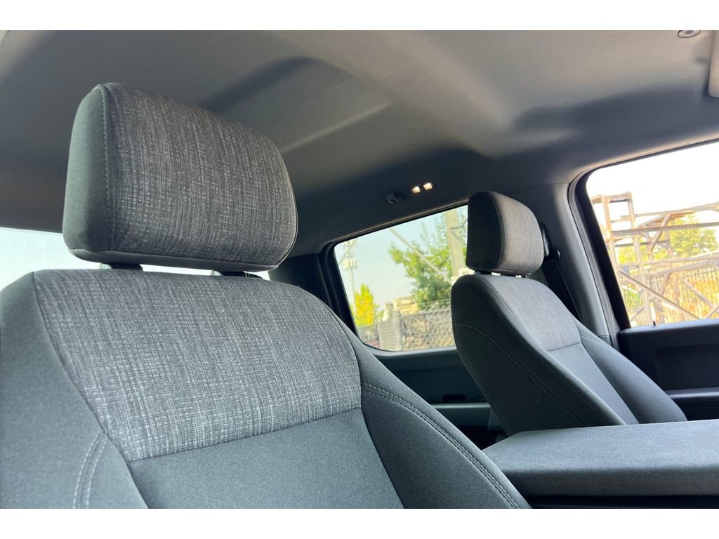 Used 2025 Ford F350 XLT image 18