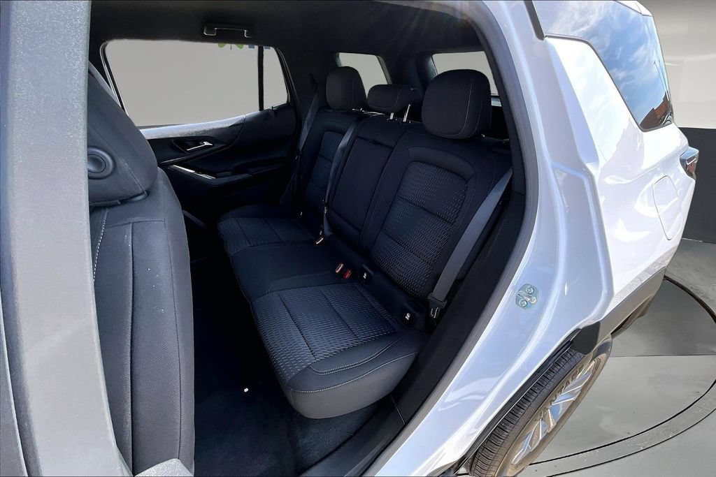 Used 2025 Chevrolet Equinox LT AWD/4WD image 25