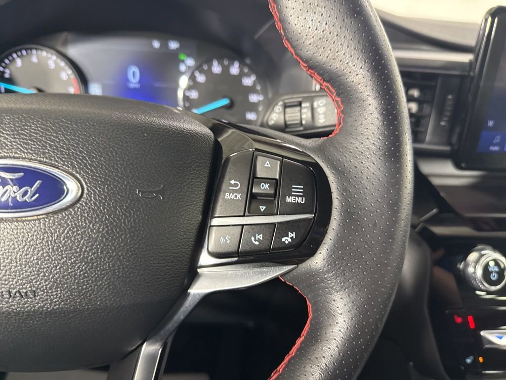 Used 2023 Ford Explorer ST-Line image 25