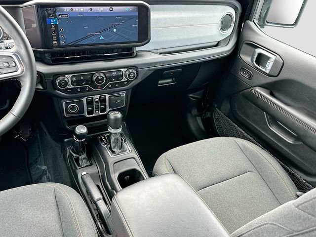 Used 2024 Jeep Wrangler Sahara w/ Technology Group image 23