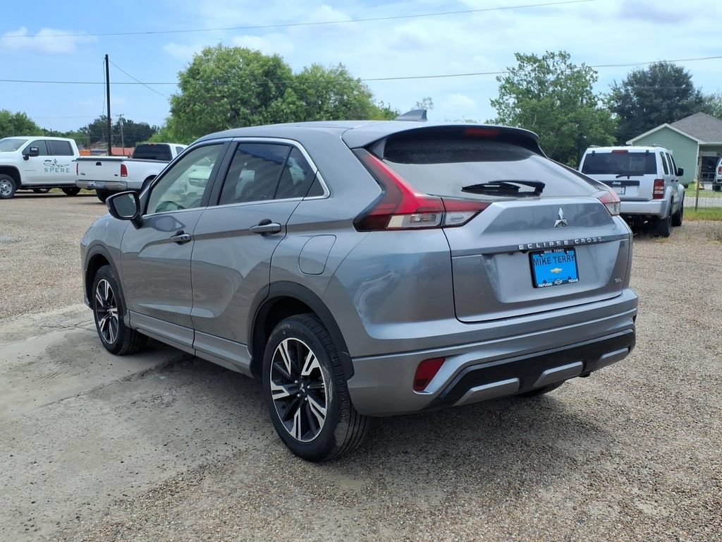 Used 2024 Mitsubishi Eclipse Cross SE AWD/4WD image 3