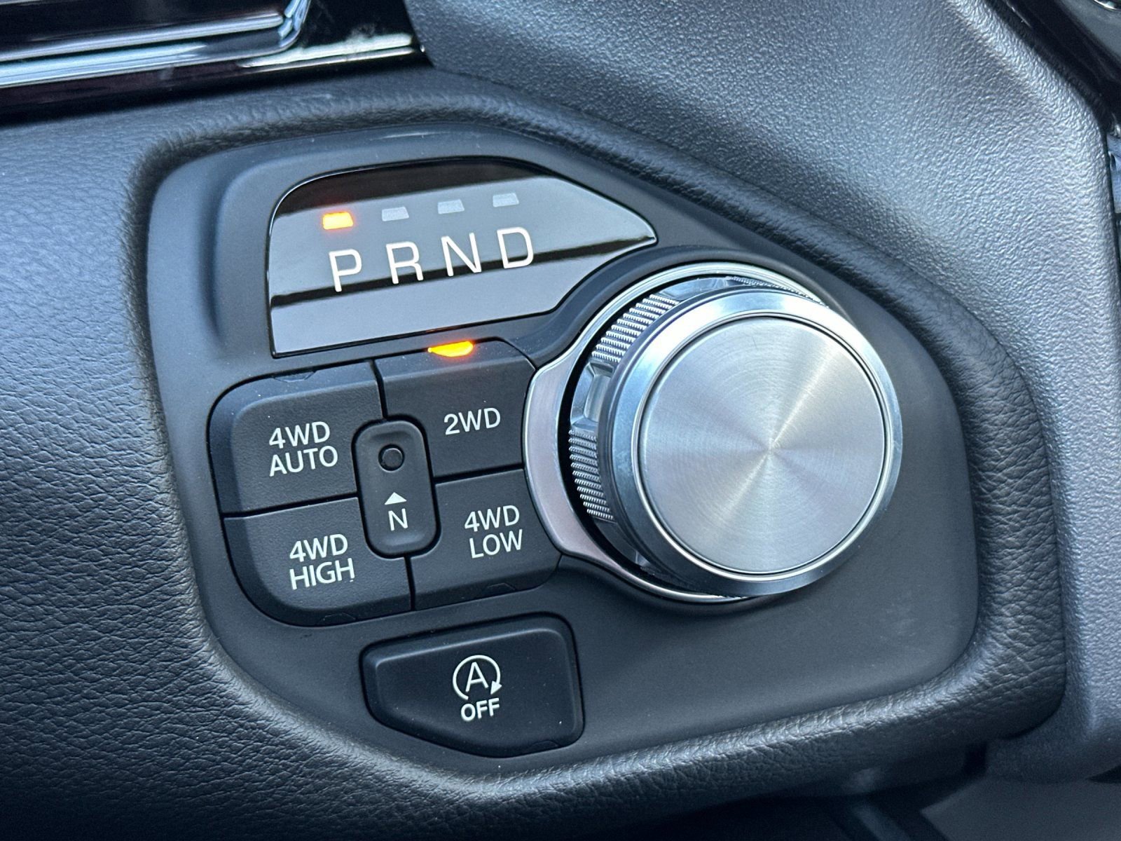 New 2025 RAM 1500 Laramie w/ Night Edition AWD/4WD image 20