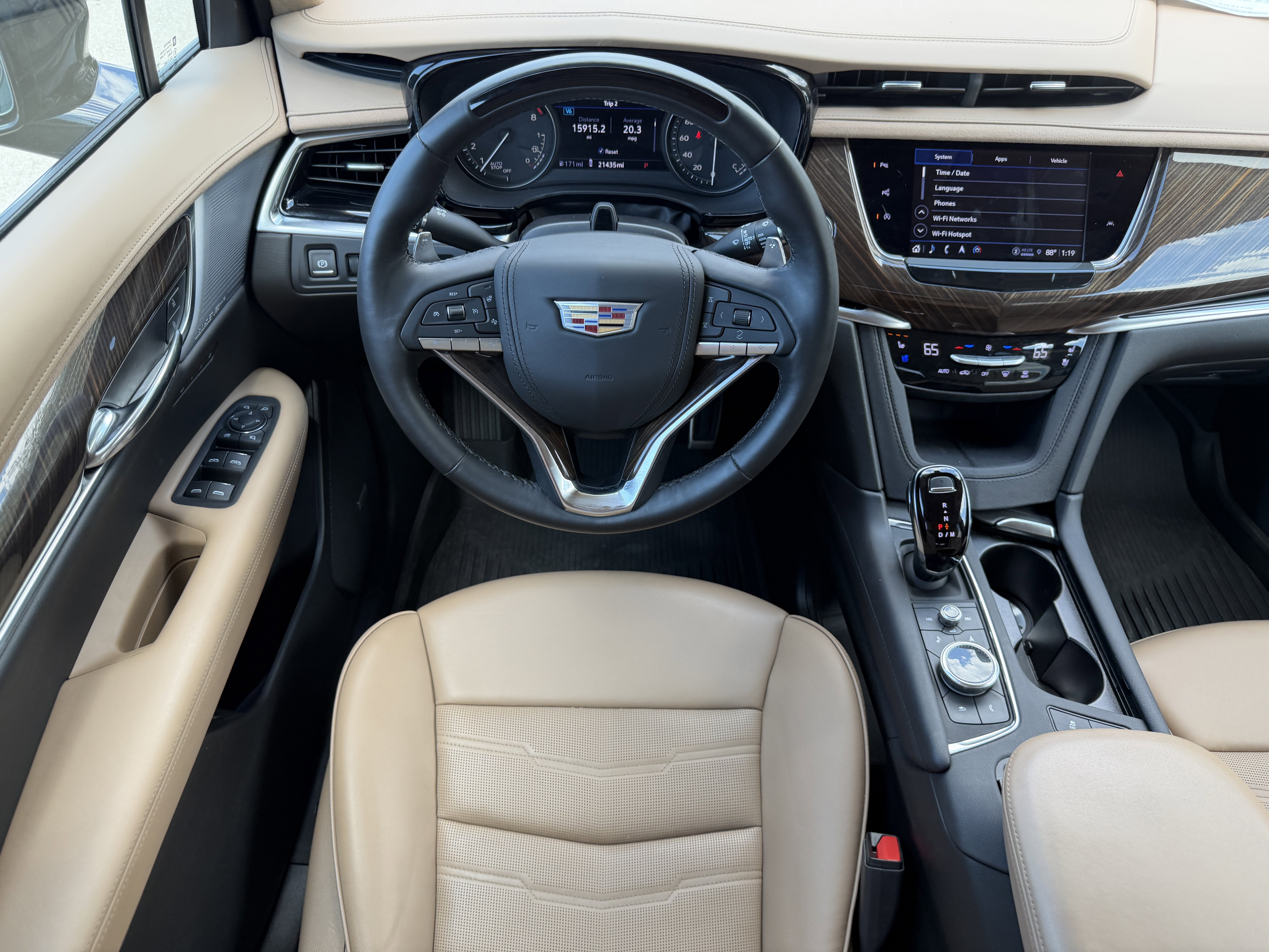 Certified 2025 Cadillac XT6 Sport w/ Platinum Package image 14