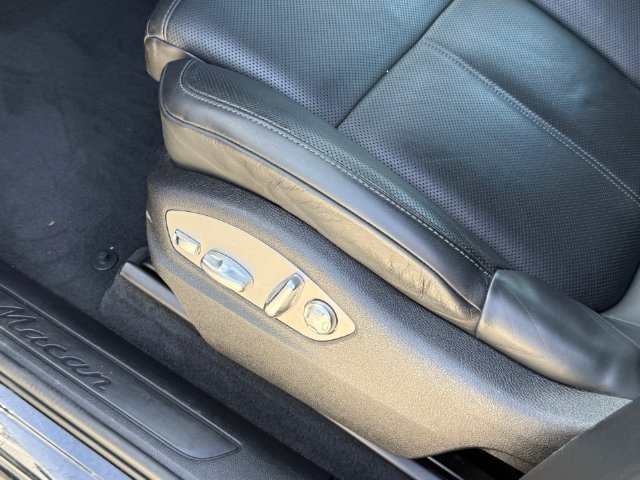 Used 2021 Porsche Macan AWD/4WD image 15