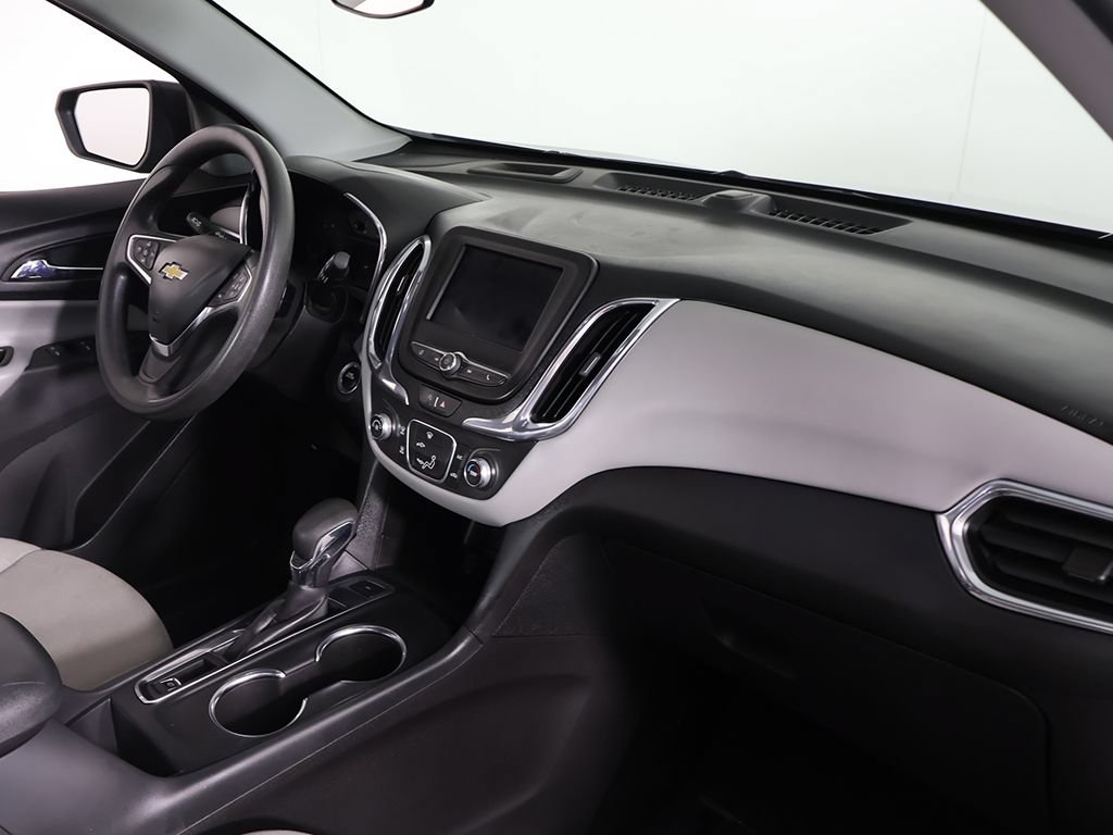 Used 2024 Chevrolet Equinox LS AWD/4WD image 24