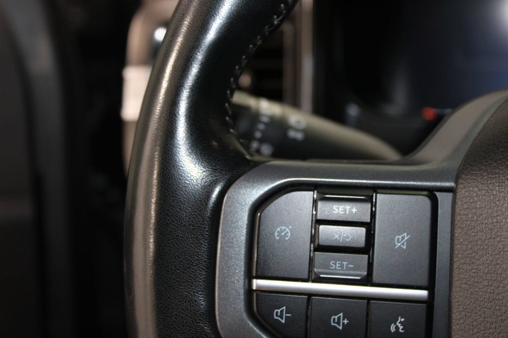 Used 2024 Ford F350 Lariat w/ Sport Appearance Package AWD/4WD image 47