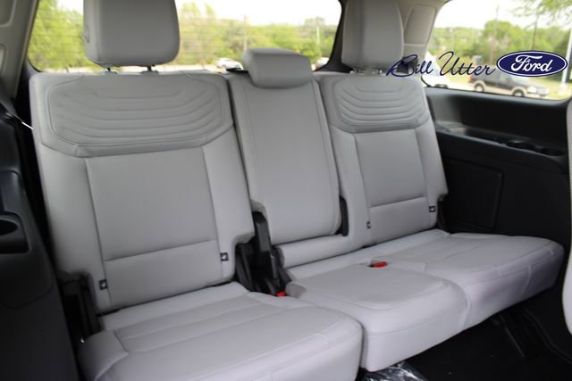 New 2026 Ford Expedition Platinum image 10