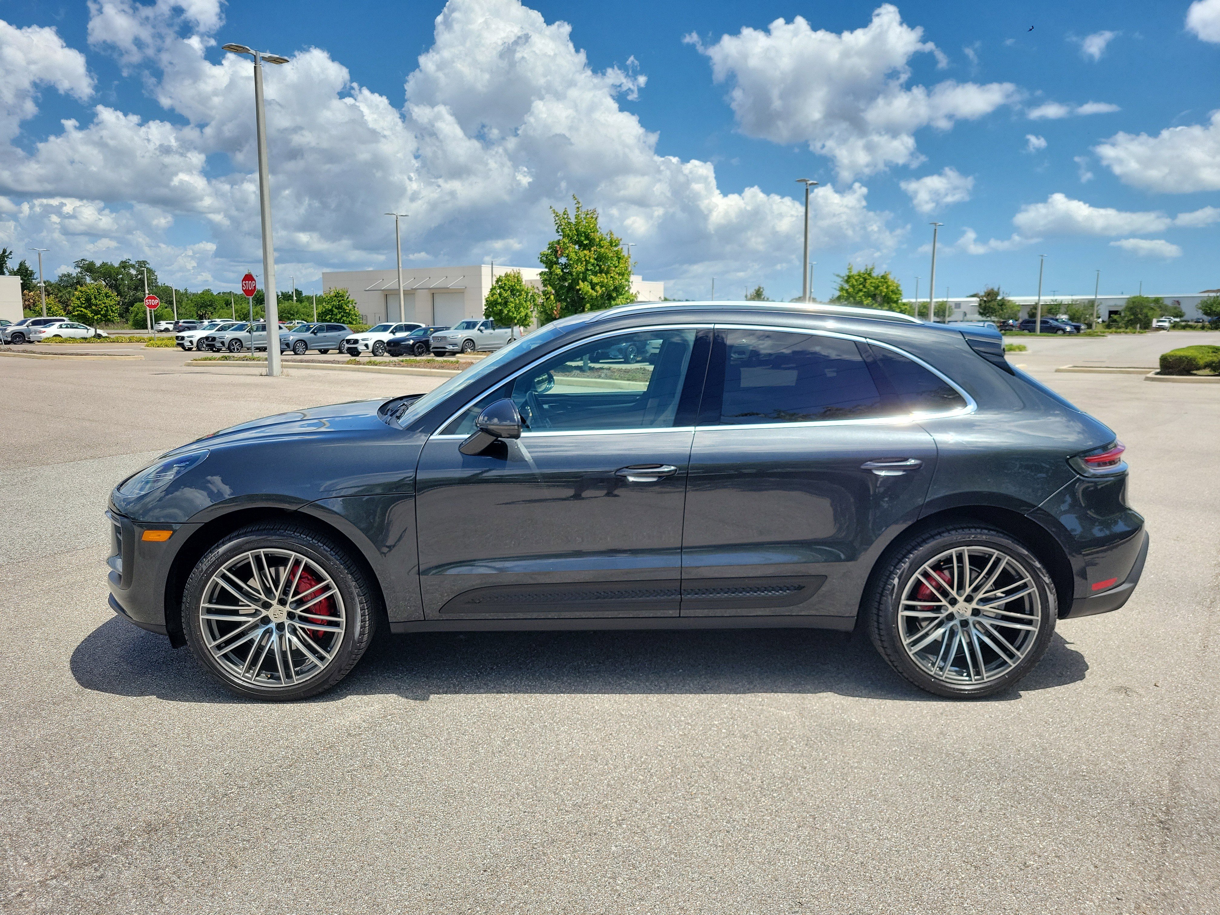 Used 2024 Porsche Macan S AWD/4WD image 7