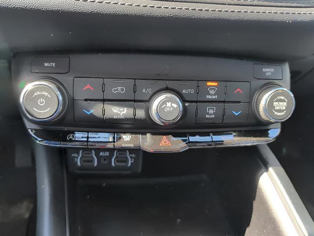 Used 2021 Dodge Durango SXT AWD/4WD image 14